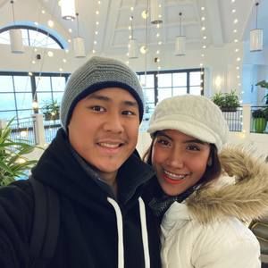 Meet your Posher, Azzaleah jam